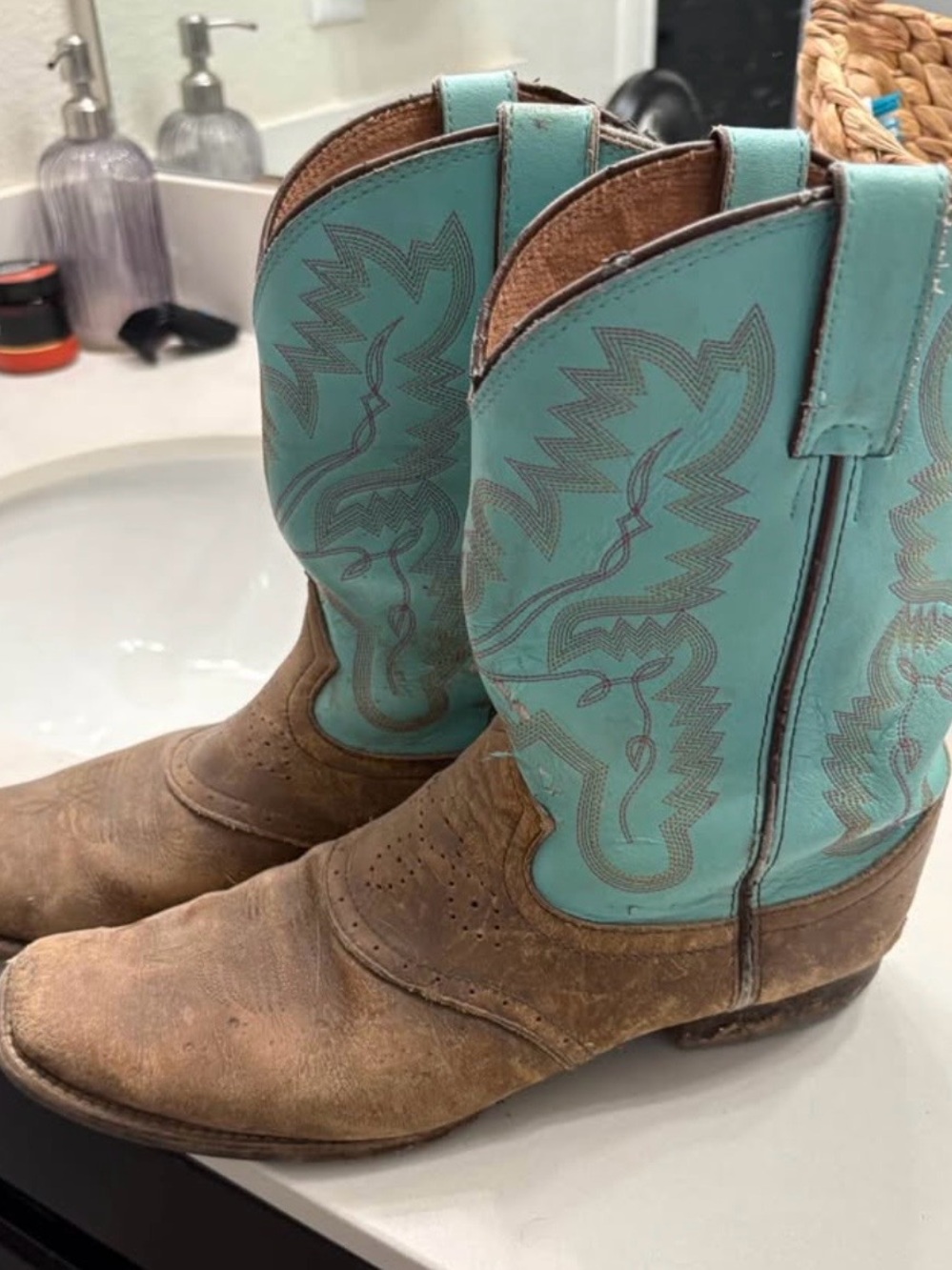 Women’s Two-Tone Western Ranch Boots - Turquoise & Brown